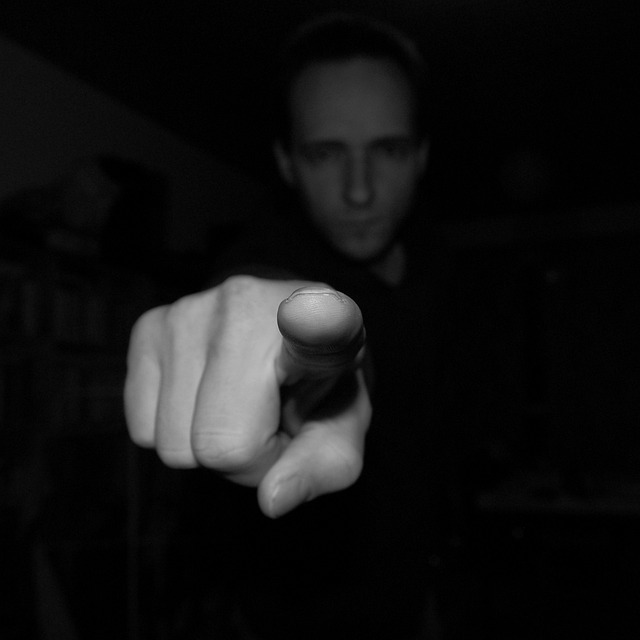 Co to znaczy gdy ktoś ma postawione zarzuty?
